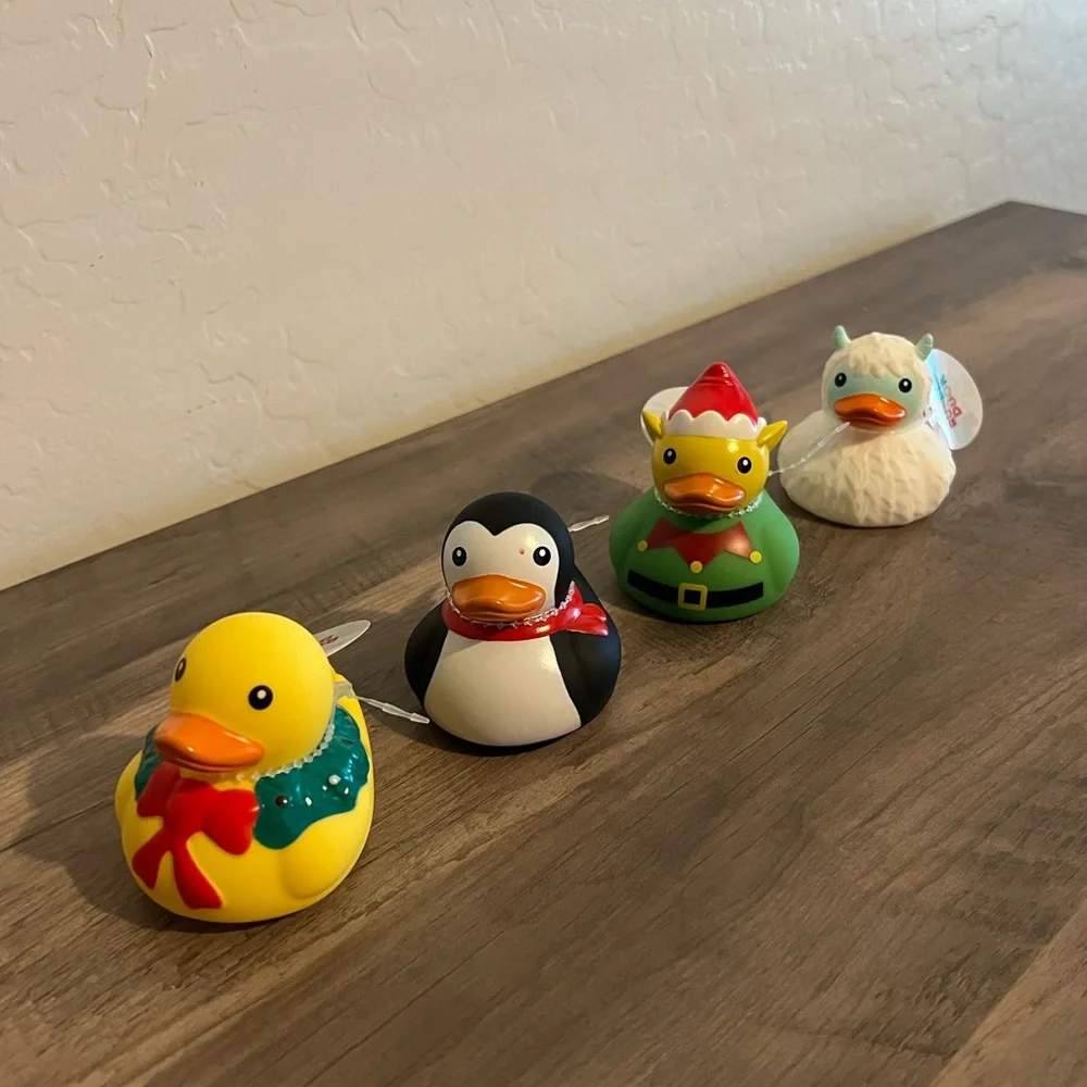 Target Bullseyes Christmas Mini Rubber Ducks Wreath, Penguin, Elf & Snow Monster